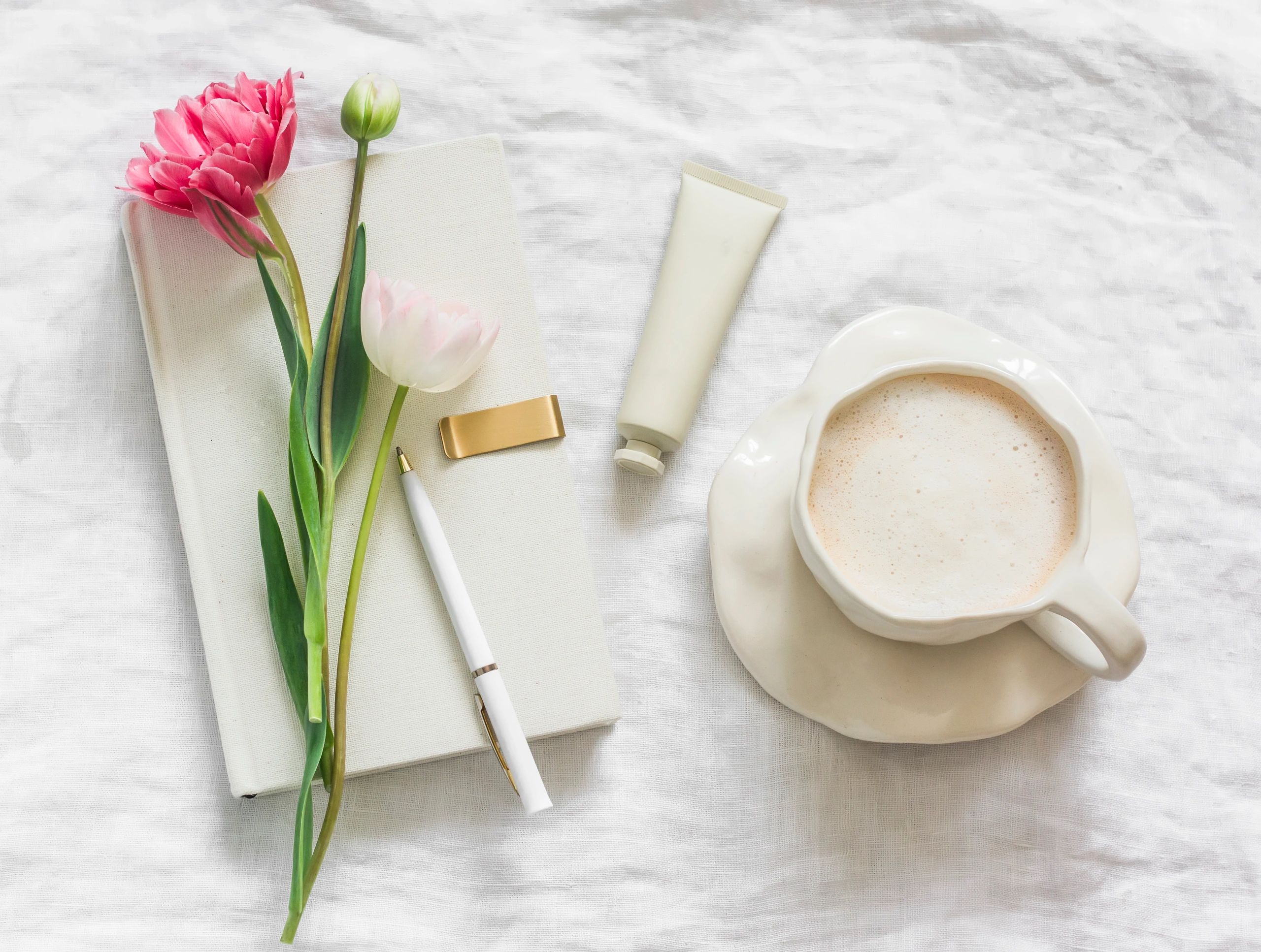 blogging inspiration flatlay